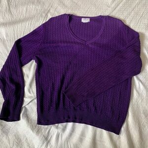 Foxcroft cable knit v-neck sweater, size M, cotton long-sleeve